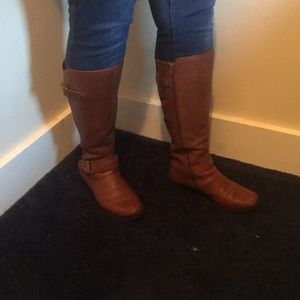 Leather boots